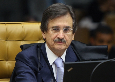 O ex-ministro do Supremo Tribunal Federal Cezar Peluso, em sessão da Corte